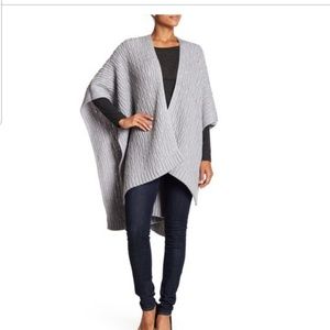 NWOT Michael Kors Cable Knit Ruana